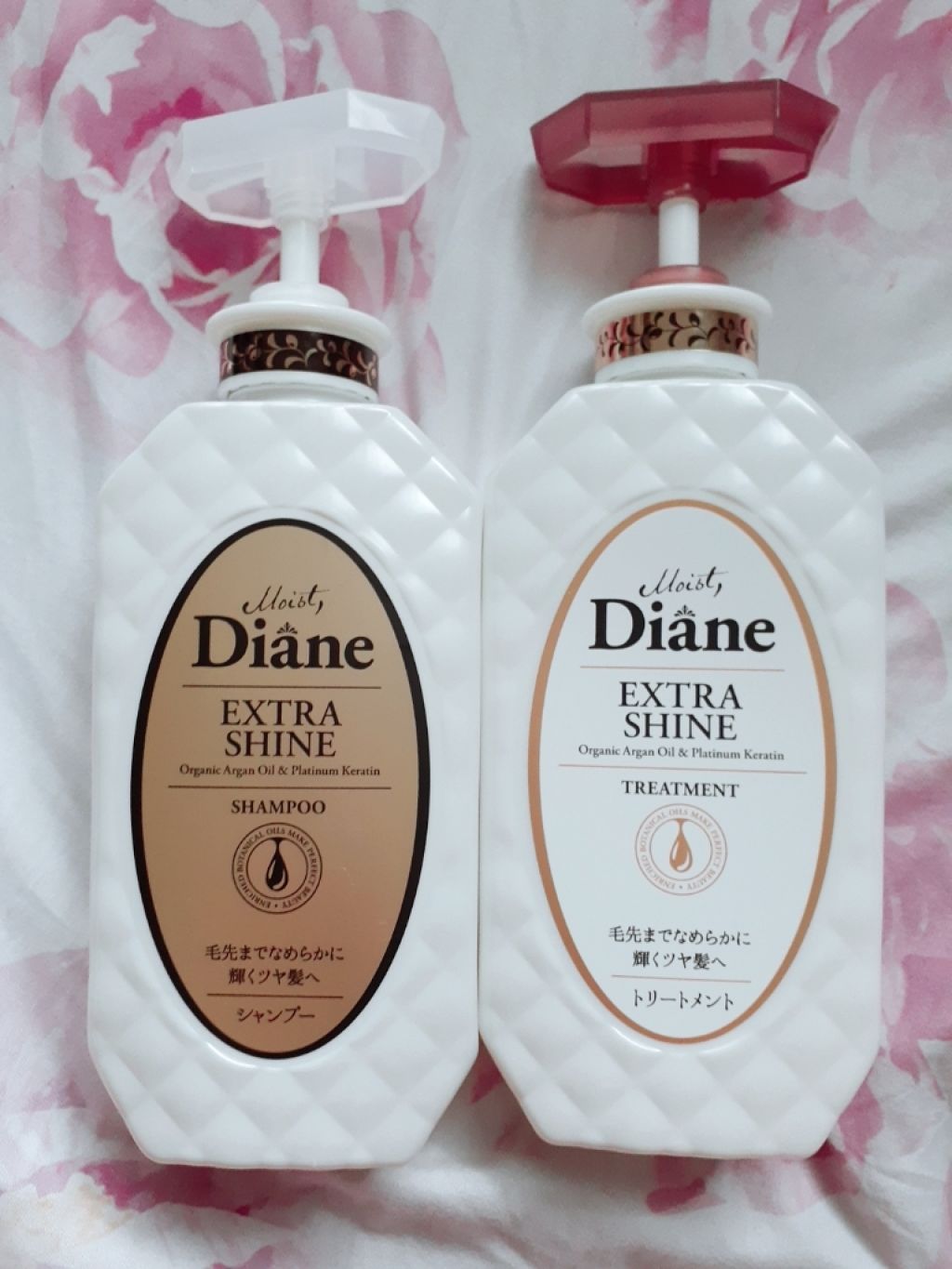 ダイアン パーフェクトビューティ モイストダイアン エクストラシャイン シャンプー/トリートメントのクチコミ「髪の毛ブリーチし過ぎで切れ毛がすごくて
フツーのシャンプーでわ　髪の毛ギッシギシの
私がやっと.....」（2枚目）