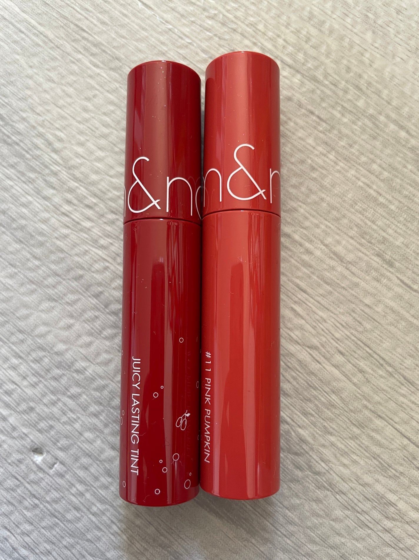 ジューシーラスティングティント/rom&nd/リップティントを使ったクチコミ(1枚目)