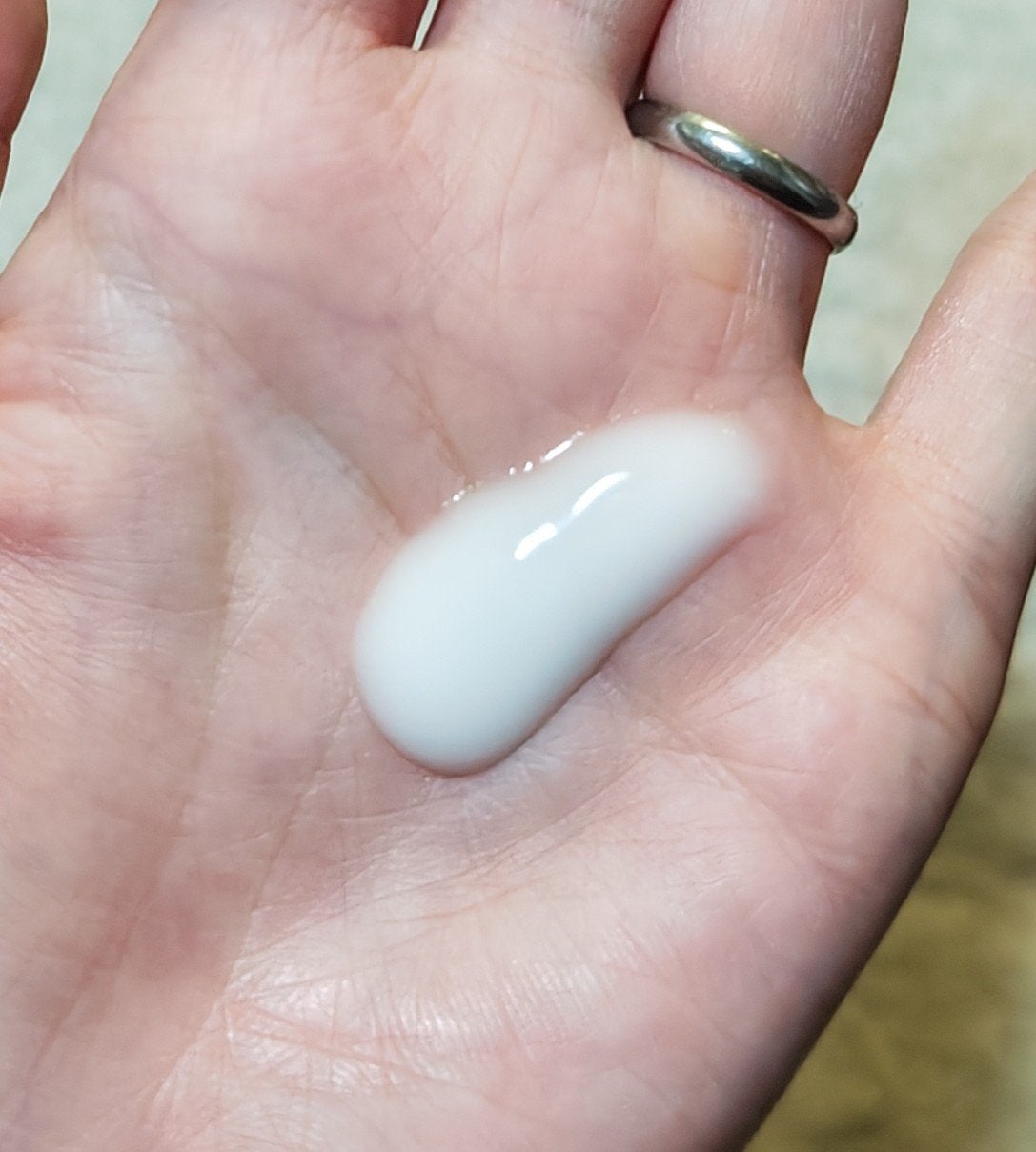 ザ・モイスチャライザー/Aetās/乳液を使ったクチコミ(2枚目)