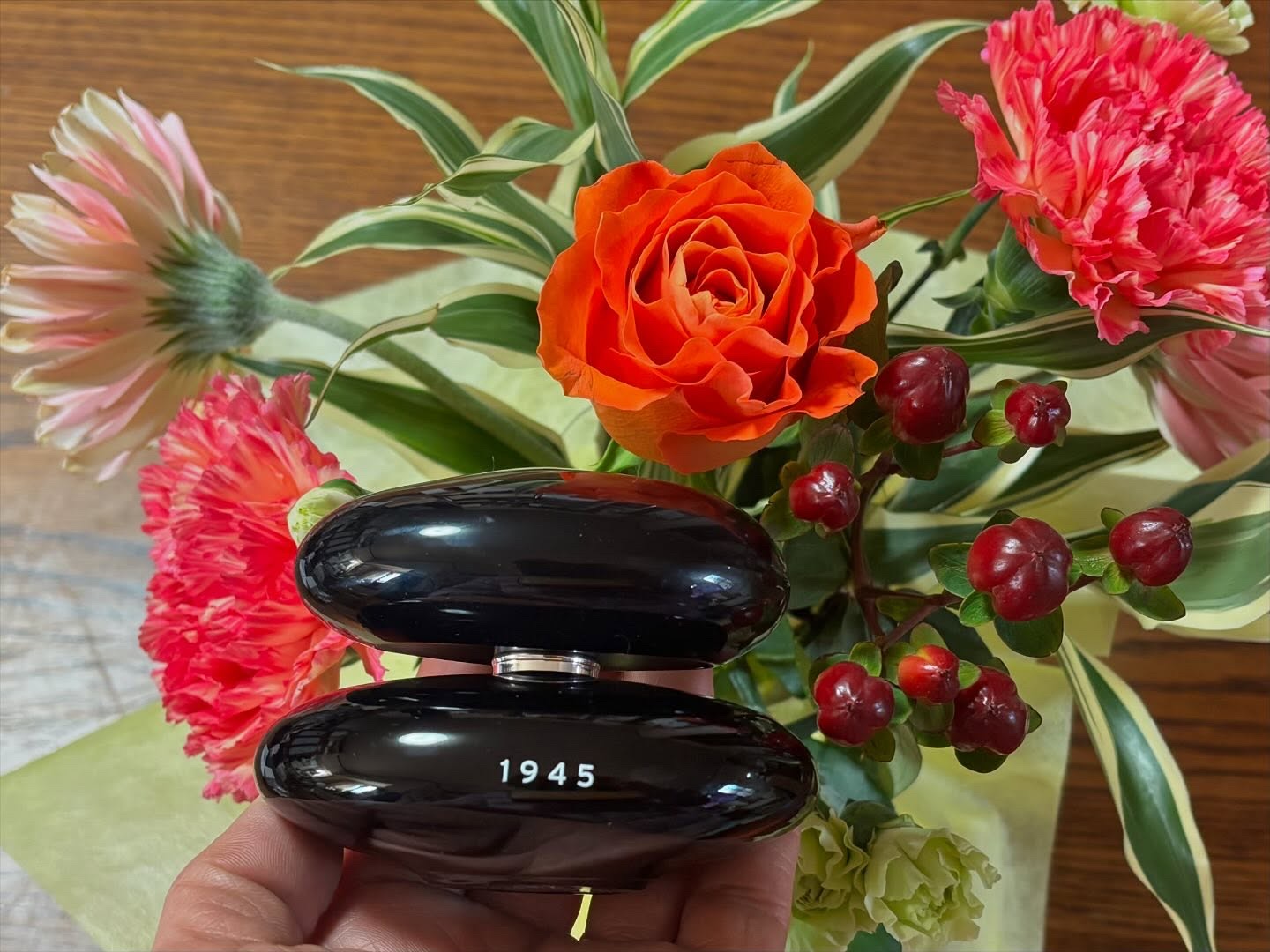 1945 オードトワレ BLACK｜SHOLAYEREDの口コミ - ショーレイヤード