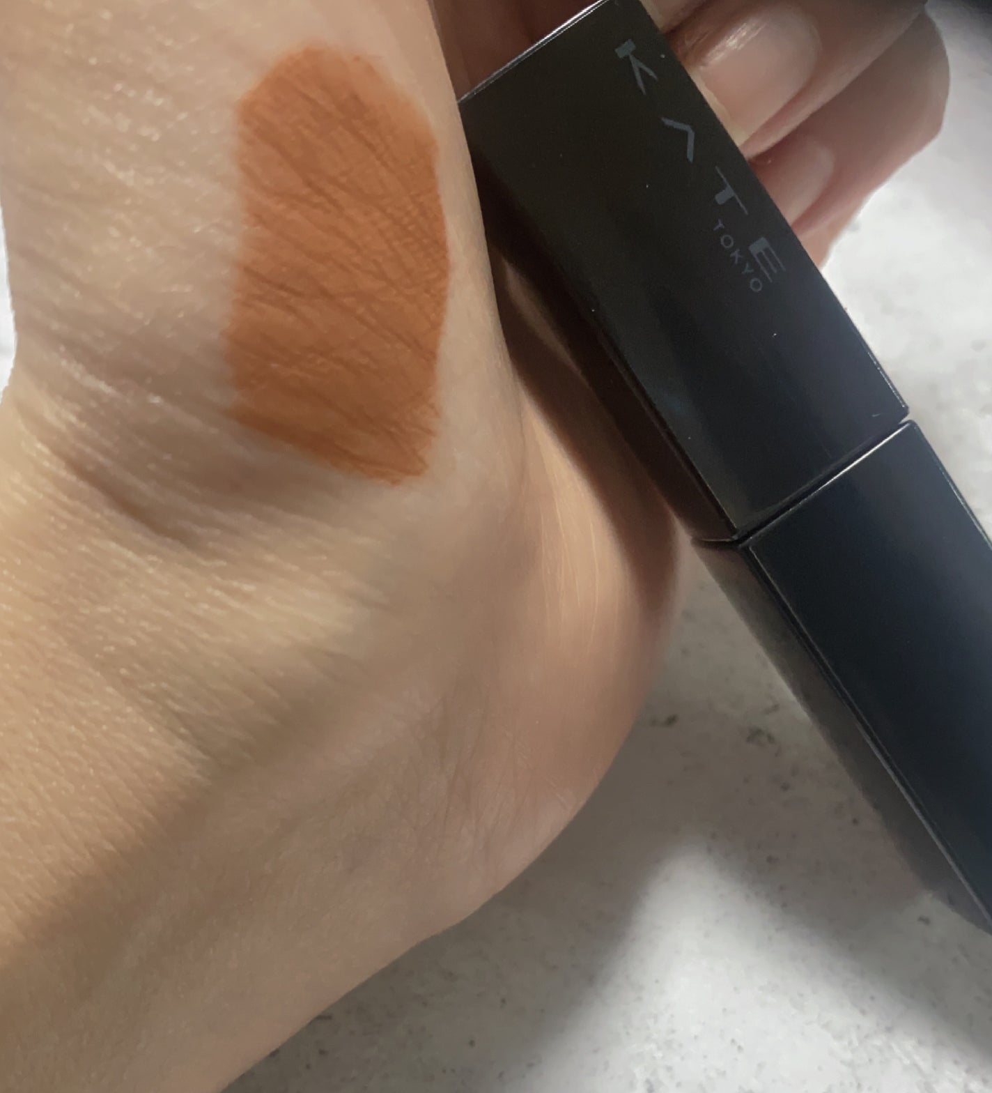 リップモンスター スフレマット/KATE/口紅を使ったクチコミ(2枚目)