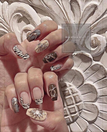 #ゼブラネイル,#月ネイル,#アートネイル,#海ネイル,#ミラーアートネイル,#アニマルネイル,#太陽ネイル,#うねうねネイル,#サマーネイル,#ジュエリーネイル,#ミラーネイル,#手書きアートネイル,#うねうねネイル,#ブラウンネイル,#秋ネイル,#天王寺ネイル,#ネイルのネイルデザイン
