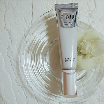 エリクシール ホワイト デーケアレボリューション T+/エリクシール/乳液を使ったクチコミ(1枚目)