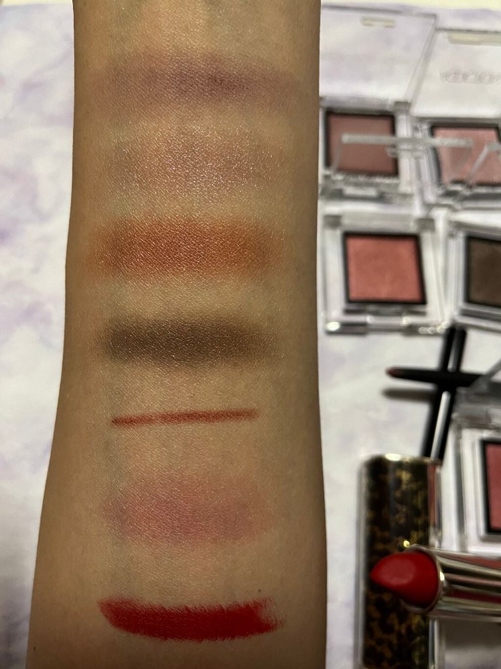 アディクション ザ アイシャドウ/ADDICTION/単色アイシャドウを使ったクチコミ(2枚目)