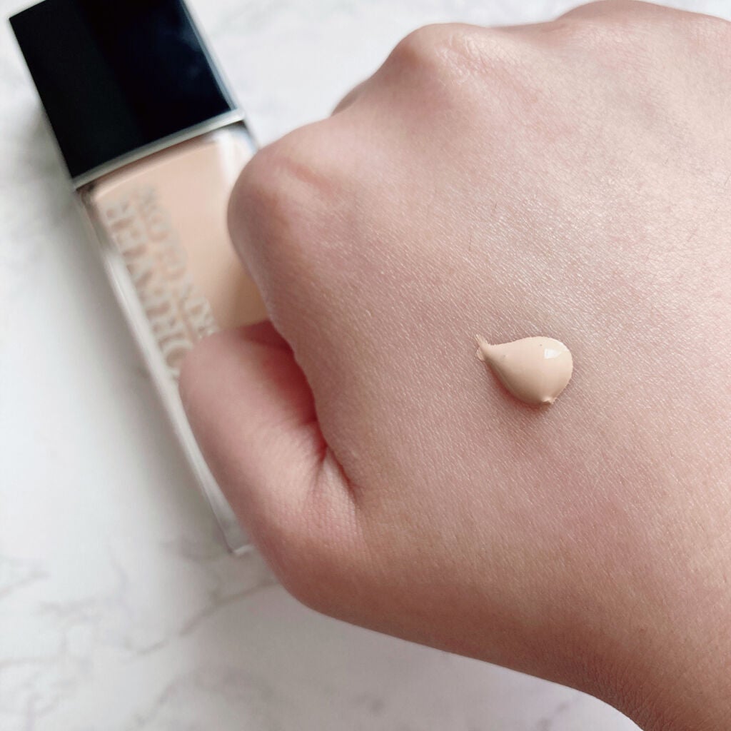 【旧】ディオールスキン フォーエヴァー フルイド グロウ/Dior/リキッドファンデーションを使ったクチコミ(2枚目)