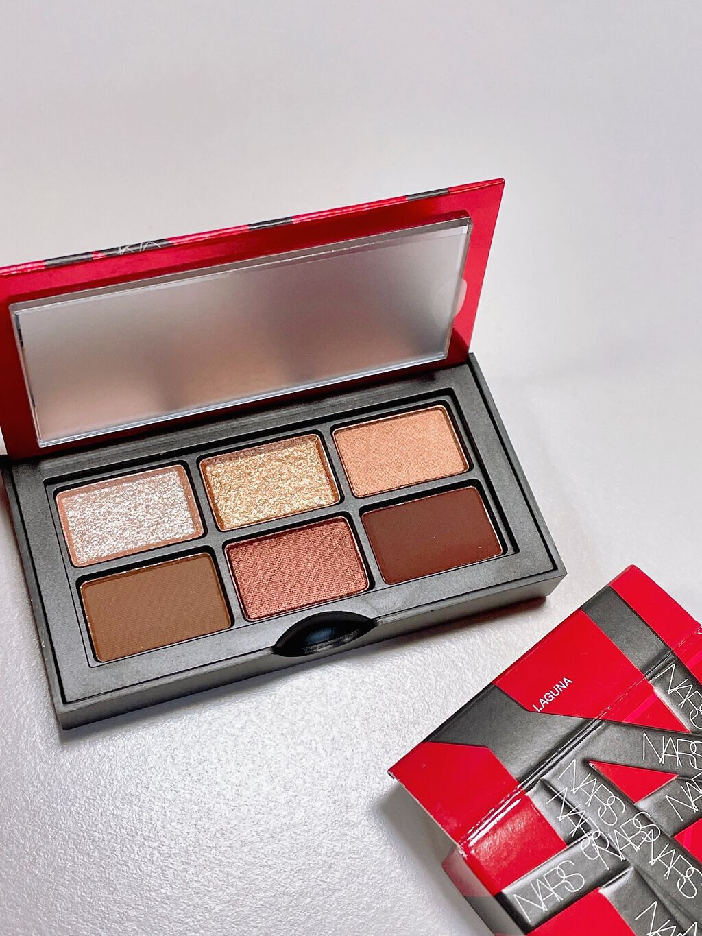 アンラップド ミニアイシャドーパレット LAGUNA /NARS/アイシャドウパレットを使ったクチコミ(2枚目)