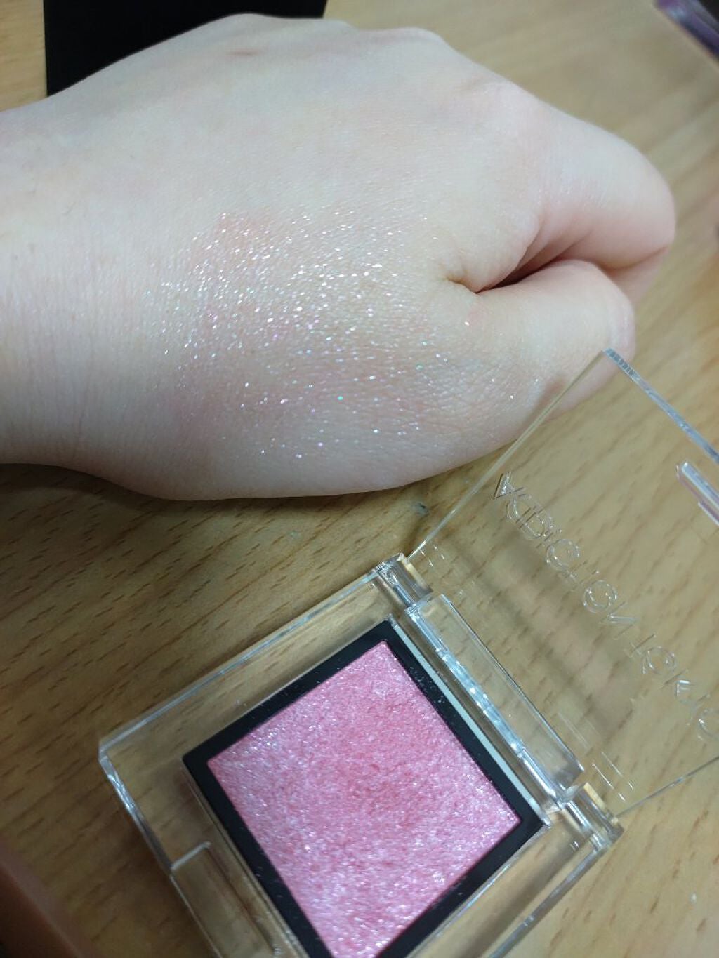 アディクション ザ アイシャドウ スパークル/ADDICTION/単色アイシャドウを使ったクチコミ(6枚目)