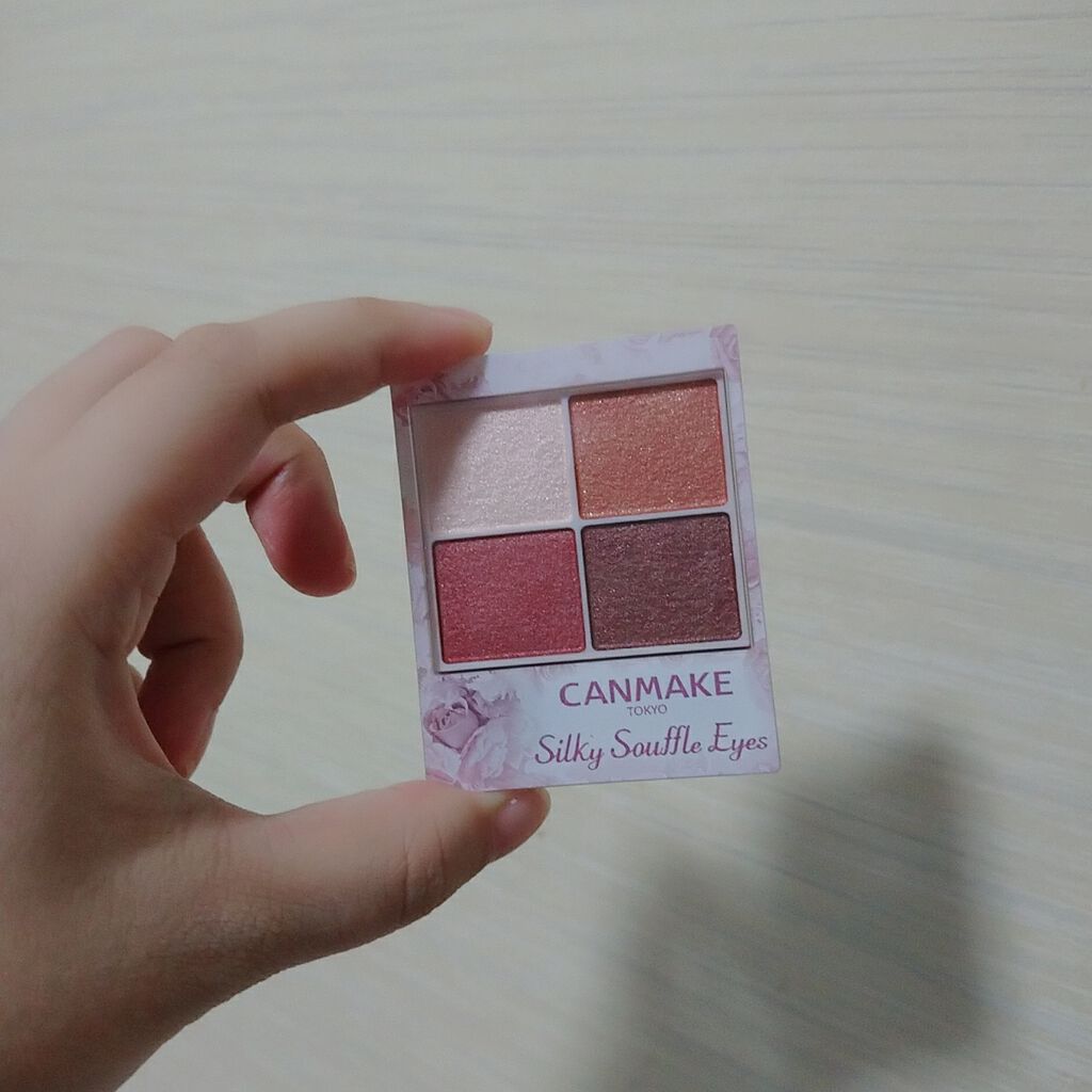 シルキースフレアイズ/キャンメイク/アイシャドウパレットを使ったクチコミ(1枚目)