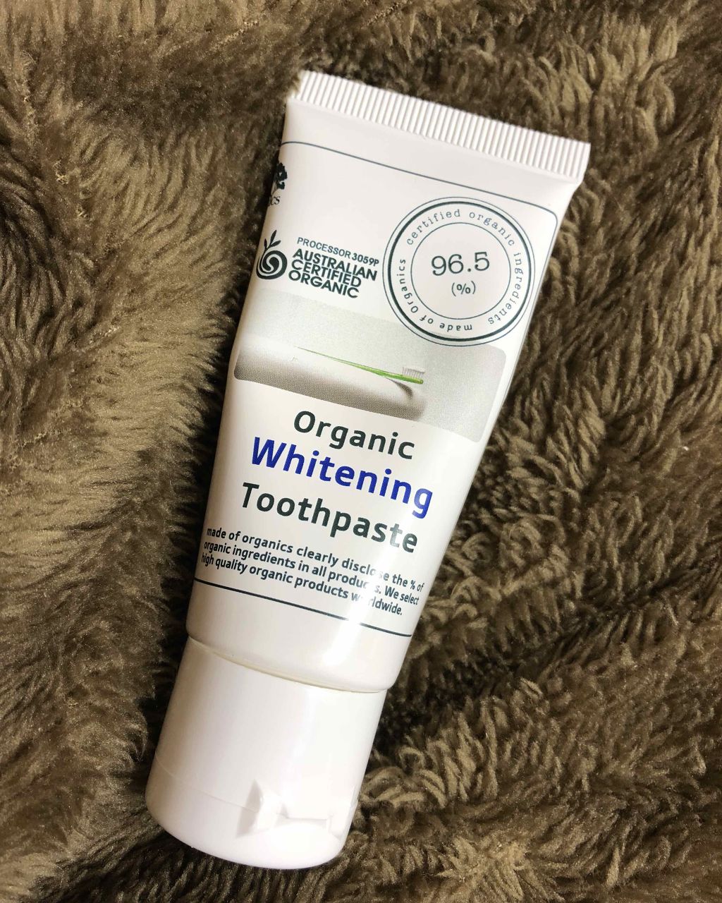 ホワイトニングトゥースペースト Made Of Organicsの口コミ 大好きなオーガニックの歯磨き粉 仕事用の歯 By Ai 乾燥肌 Lips
