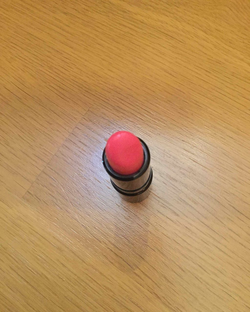 カラーハイビジョンルージュ/KATE/口紅を使ったクチコミ(2枚目)