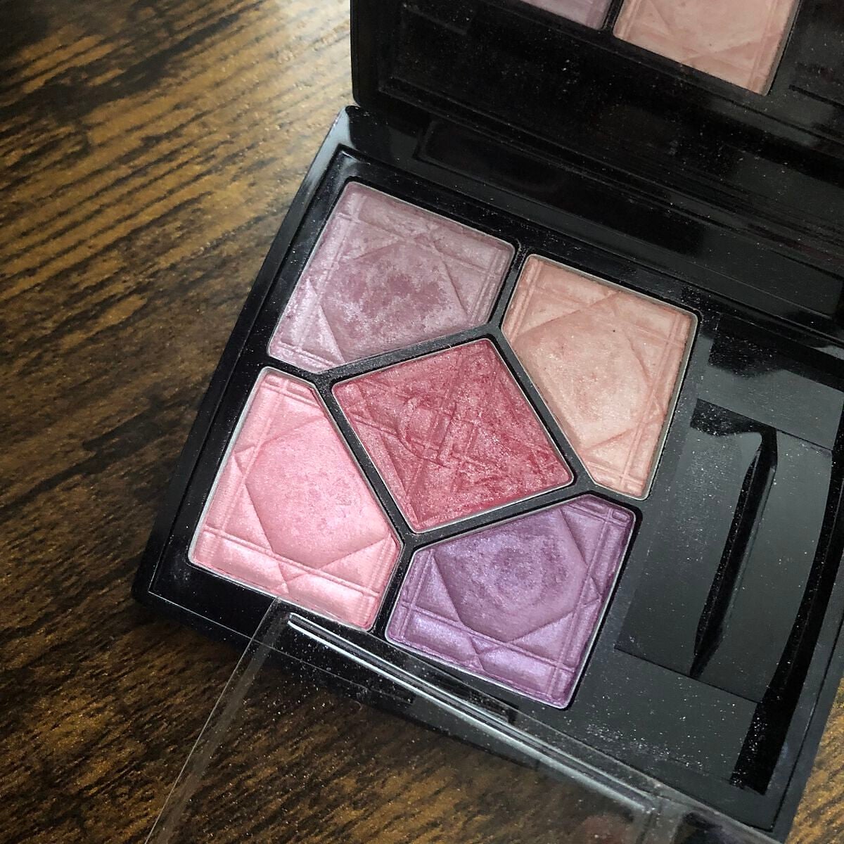 サンク クルール/Dior/アイシャドウパレットを使ったクチコミ(2枚目)