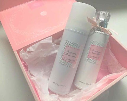 ジルスチュアート リラックス フレグランス グロススプレー/JILL STUART/ヘアスプレーを使ったクチコミ(2枚目)