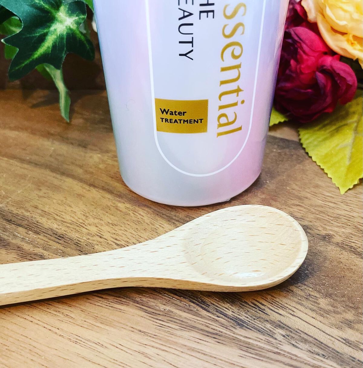 エッセンシャル プレミアム ウォータートリートメント EXスムース/エッセンシャル/アウトバストリートメントを使ったクチコミ（2枚目）