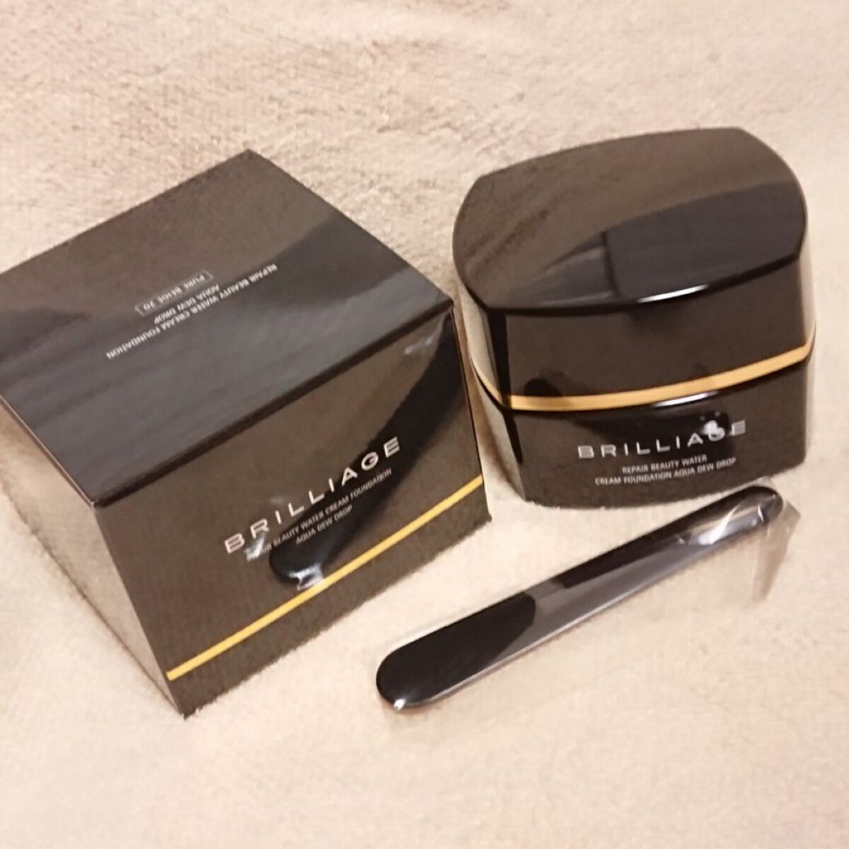 MINMIN on LIPS 「購入したブリリアージュのミステリーボックスが、本日手元に届きま..」(3枚目)