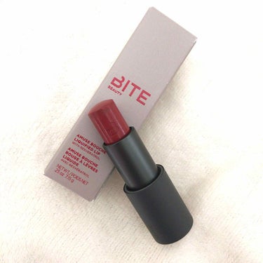 Bite Beauty MULTISTICK  ALMOND

カナダ発の口紅専門ブランドでオーガニックコスメだから口に入れても（なんなら食べても）大丈夫！なリップ。

マルチスティックなのでリップとし