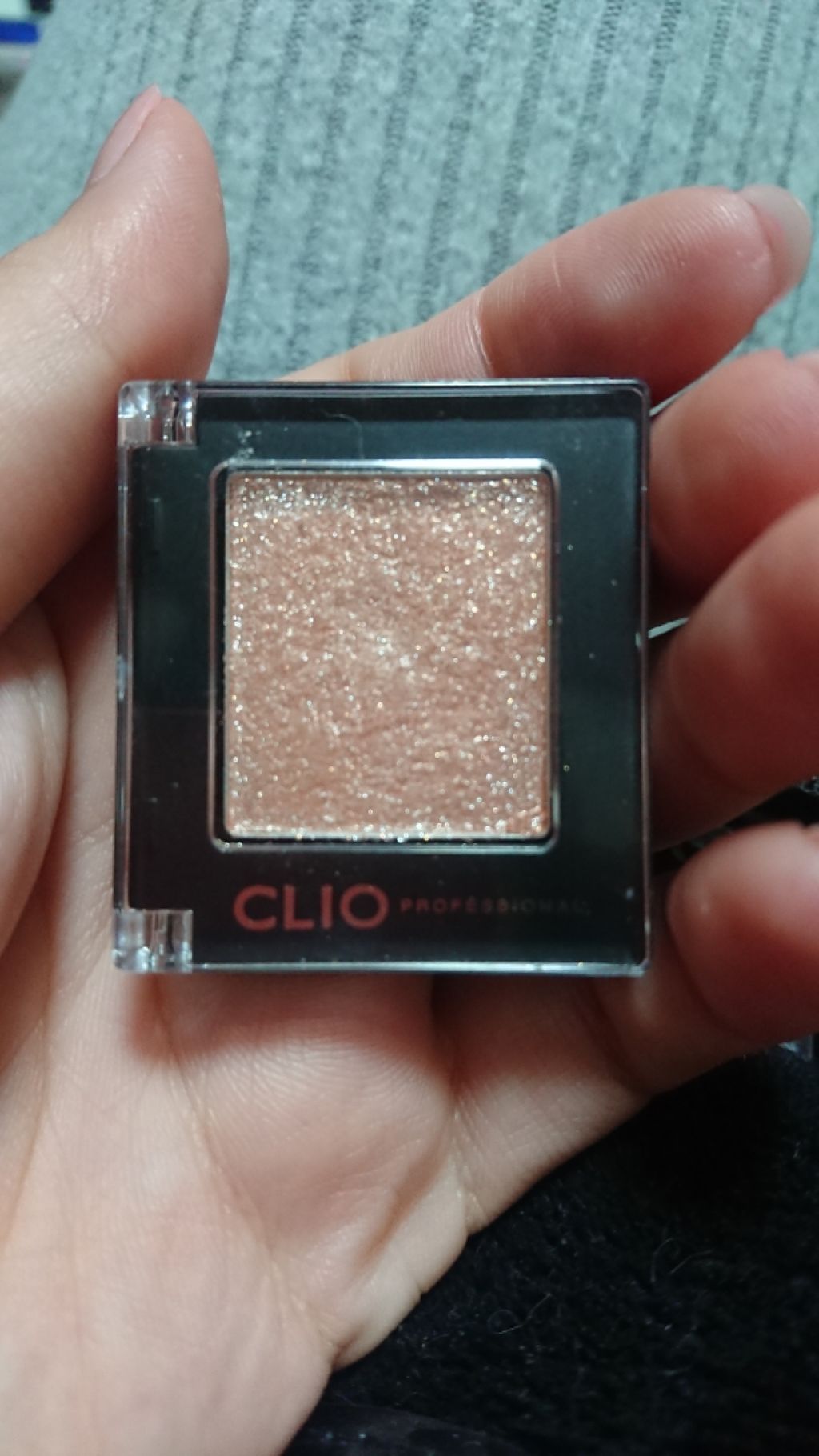 プロ シングル シャドウ/CLIO/単色アイシャドウを使ったクチコミ（2枚目）