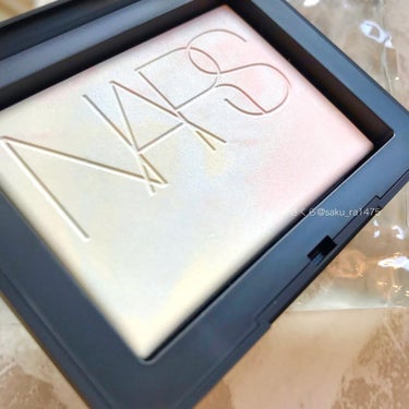 ライトリフレクティングセッティングパウダー　プレスト　N/NARS/プレストパウダーを使ったクチコミ（2枚目）