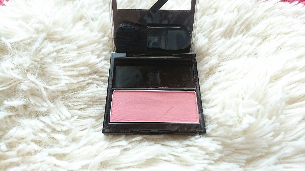 MAYBELLINE NEW YORK デュアルカラー ブラッシュのクチコミ「メイベリン デュアルカラー ブラッシュ 01コーラルピンク です

右と左で２色になってます
.....」（2枚目）