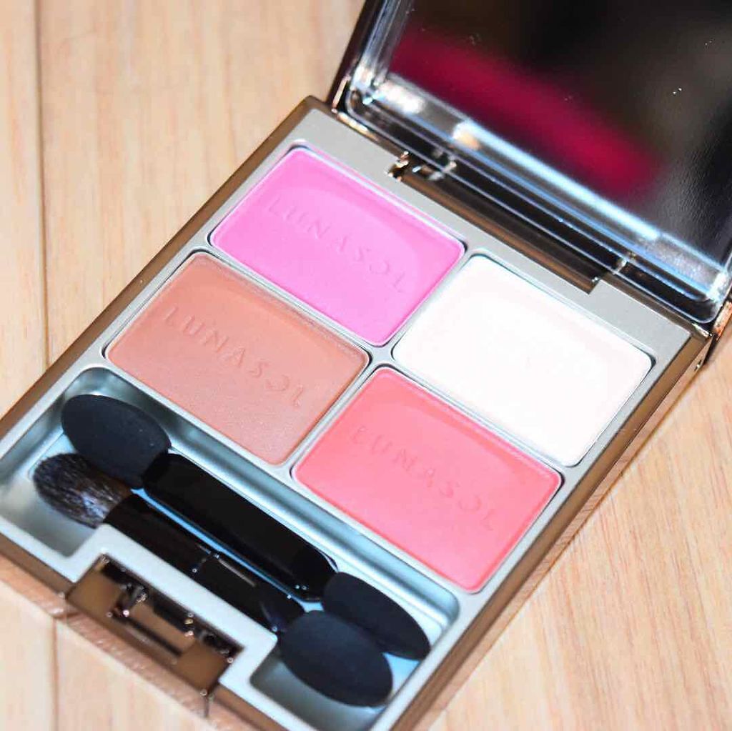 マカロングロウアイズ/LUNASOL/アイシャドウパレットを使ったクチコミ(1枚目)