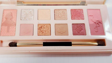 アリスドリームランドシリーズ 12色アイシャドウパレット(ZEESEA×大英博物館)/ZEESEA/アイシャドウパレットを使ったクチコミ(4枚目)