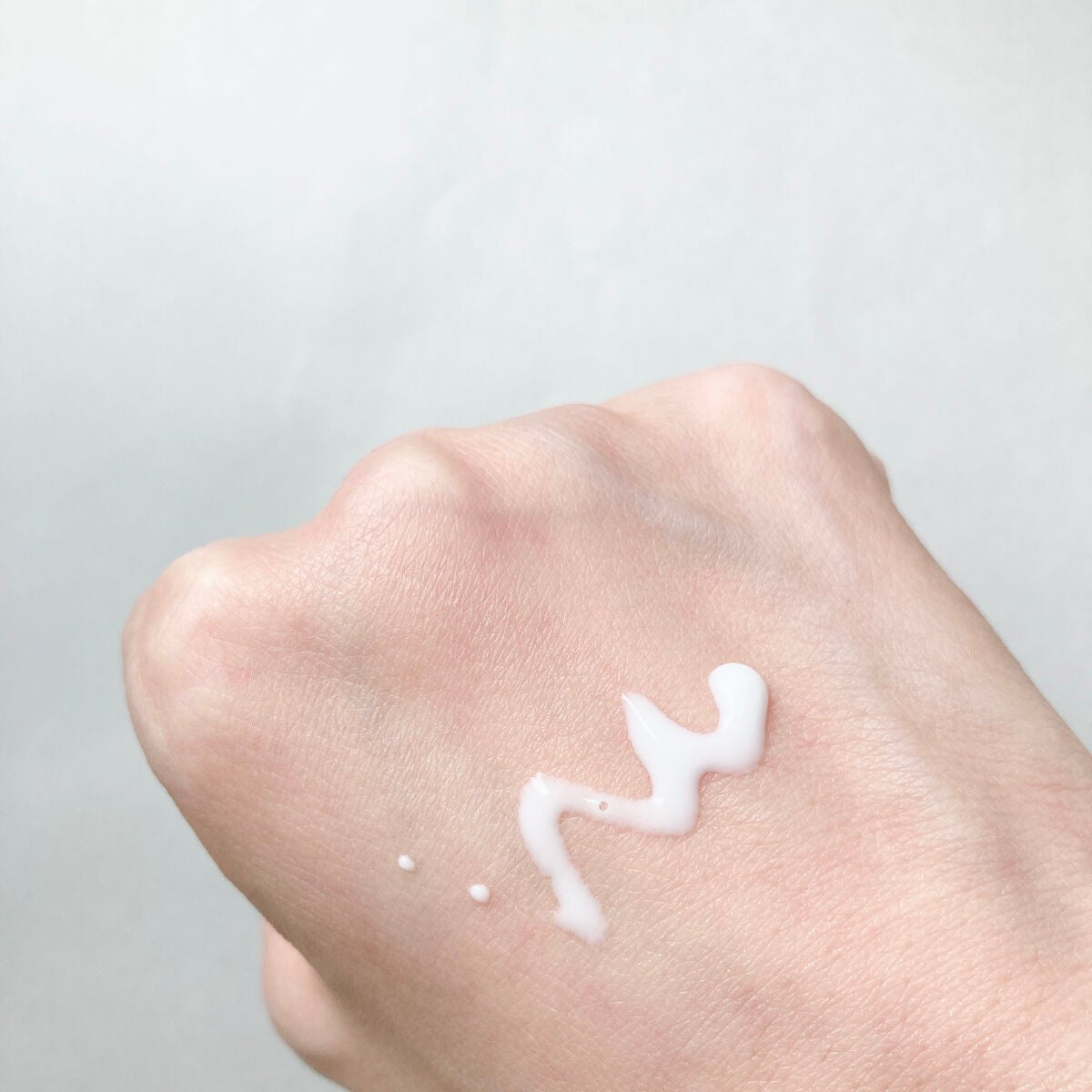 フラットスキンメーカー N/インテグレート/リキッドファンデーションを使ったクチコミ(2枚目)