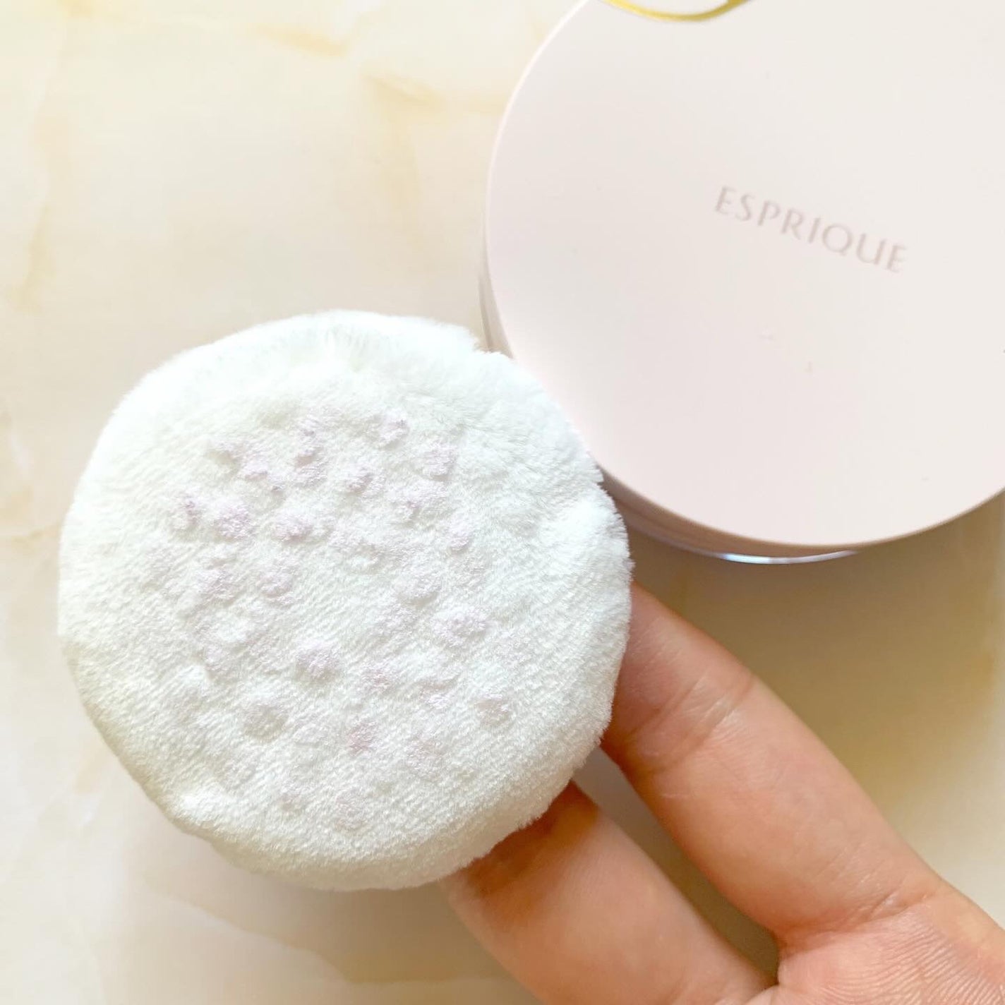 シルキーロングステイ パウダー/ESPRIQUE/ルースパウダーを使ったクチコミ(7枚目)