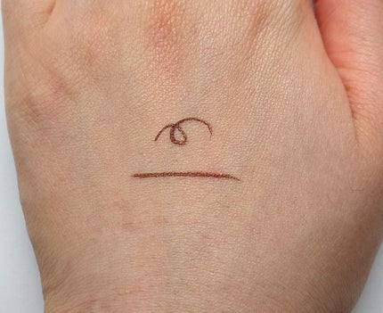 アヴァンセ ジョリ・エ ジョリ・エ リキッドアイライナー/アヴァンセ/リキッドアイライナーを使ったクチコミ(2枚目)