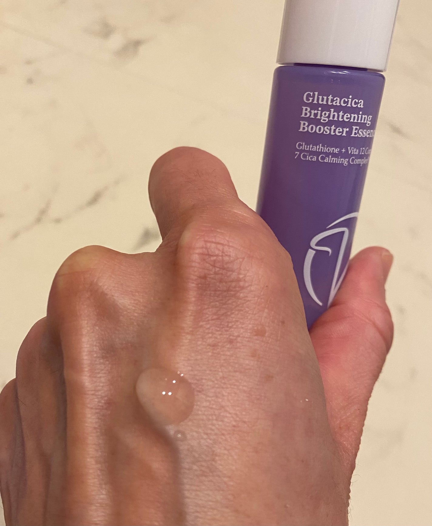 グルタシカ ブライトニングクイックマスク/Dr.Viuum/シートマスク・パックを使ったクチコミ(3枚目)