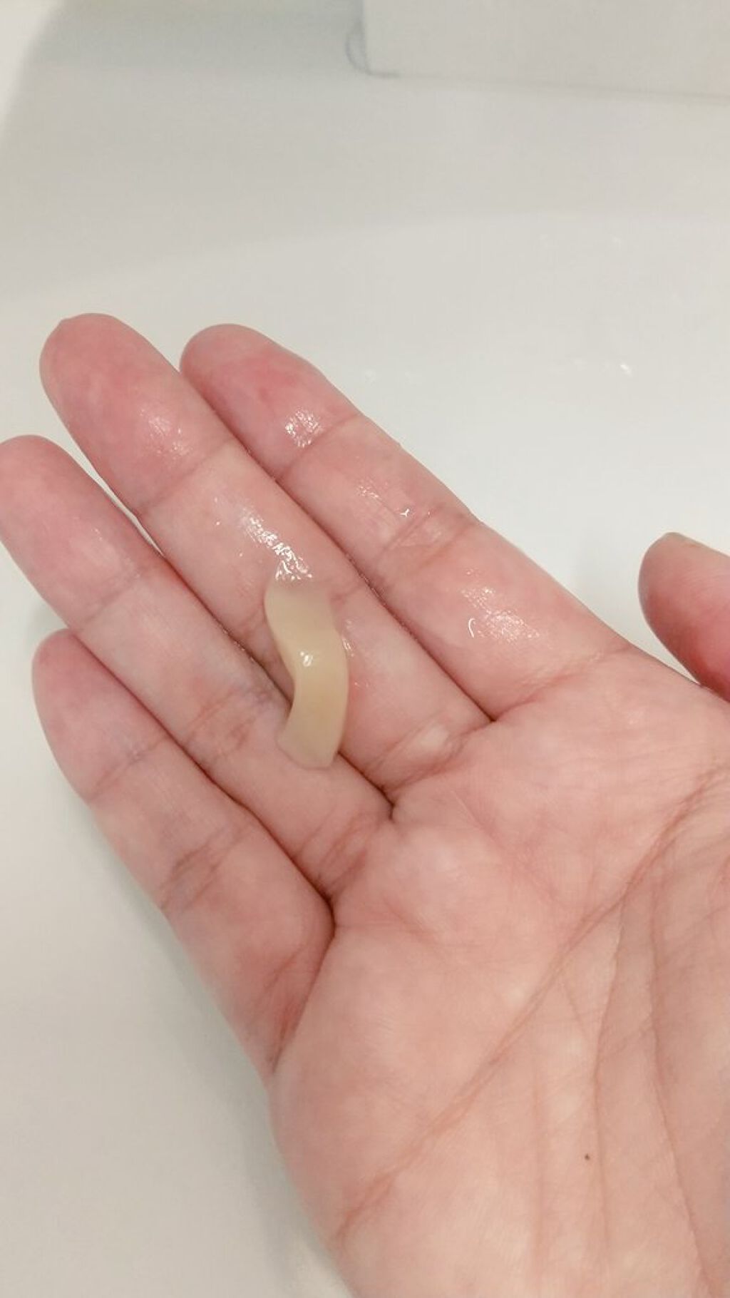 roti@美肌旅×スキンケア on LIPS 「トリートメントとシャンプーをお試ししました。髪質…細め量…多め..」(3枚目)