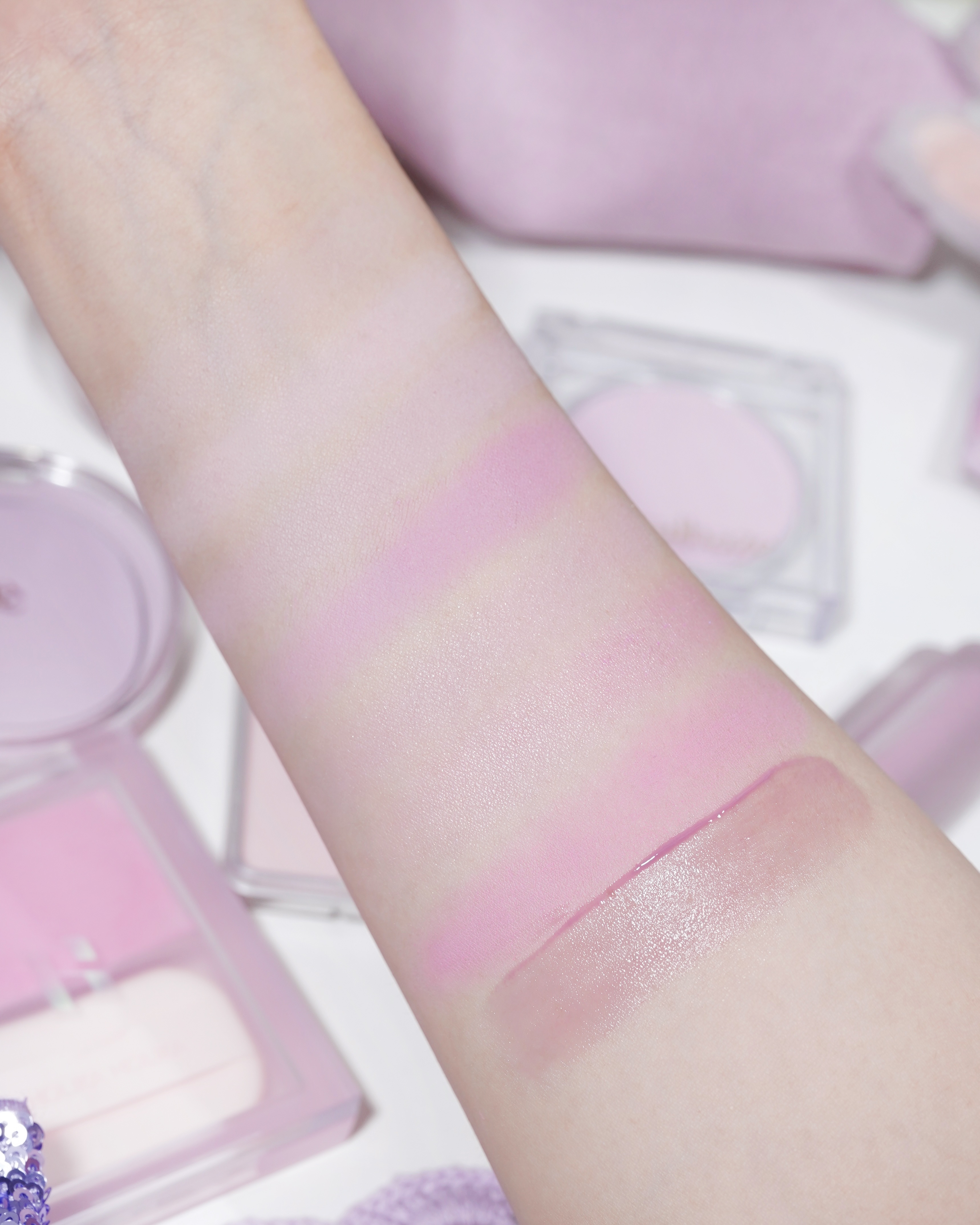 デュアルチークメロウ/fwee/ジェル・クリームチークを使ったクチコミ（3枚目）