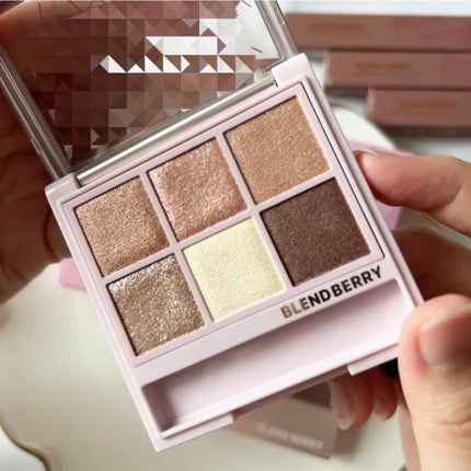 オーラクリエイション/BLEND BERRY/アイシャドウパレットを使ったクチコミ(6枚目)