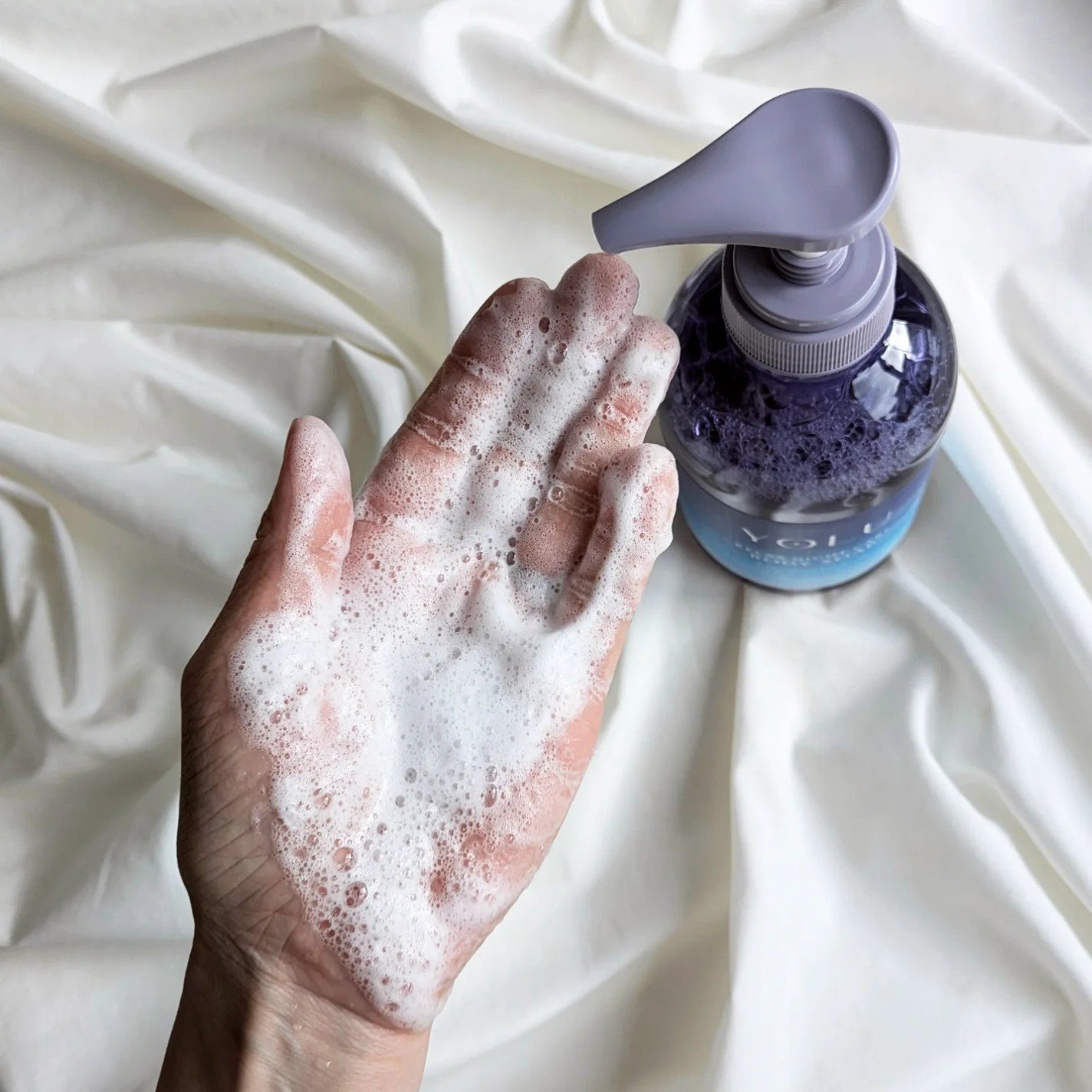 リラックスナイトケアボディソープ/YOLU/ボディソープを使ったクチコミ(3枚目)