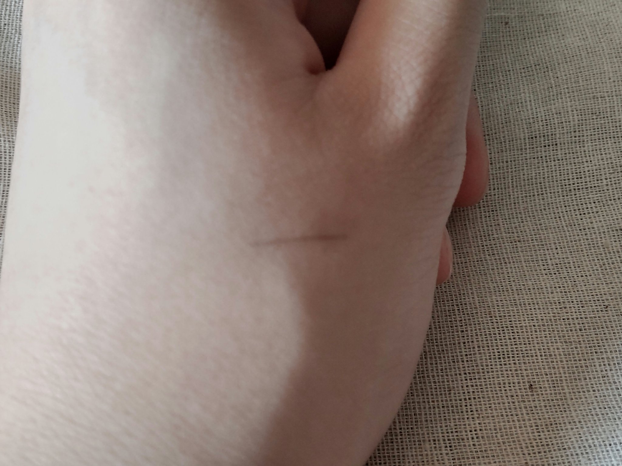 極細アイライナーEX/CEZANNE/リキッドアイライナーを使ったクチコミ（3枚目）