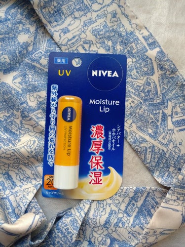 ニベア モイスチャーリップ UVのクチコミ「ニベア
モイスチャーリップ UV
SPF20/PA++


UVカット効果があって夏カラーのリ.....」（1枚目）