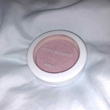 A'PIEU PASTEL BLUSHER

_______________________


パステルブラッシャー  VL01 

ラベンダーカラーで紫が強めの色味です ♡

“ チークはピンクじゃ