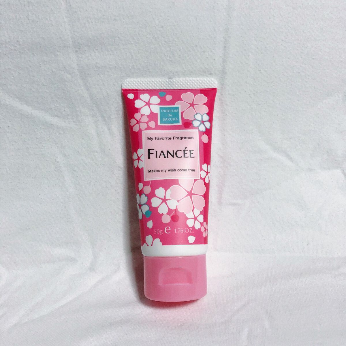 ハンドクリーム さくらの香り N/フィアンセ/ハンドクリームを使ったクチコミ(2枚目)