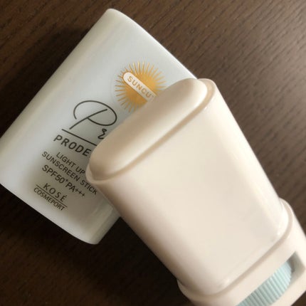 プロディフェンス ライトアップUV スティック/サンカット®/日焼け止めスティックを使ったクチコミ(3枚目)