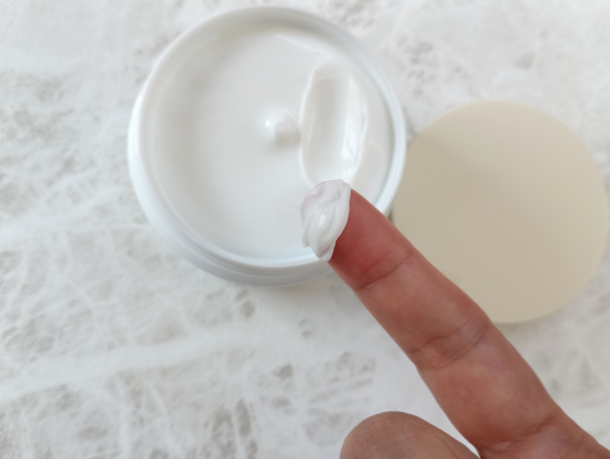 モイストリッチマスククリーム /世田谷コスメ/化粧下地を使ったクチコミ（3枚目）