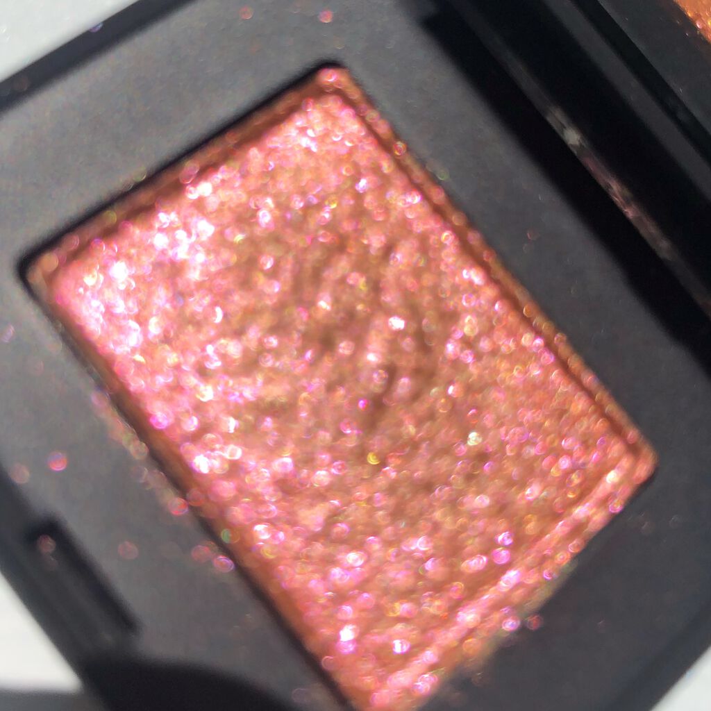 ちゃちゃまる on LIPS 「✨ラメ好きによるラメ好きのためのアイシャドウNARSハードワイ..」(2枚目)