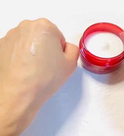 ピュア ナチュラル プレミアム リフティング エッセンスローション【医薬部外品】/pdc/オールインワン化粧品を使ったクチコミ(5枚目)