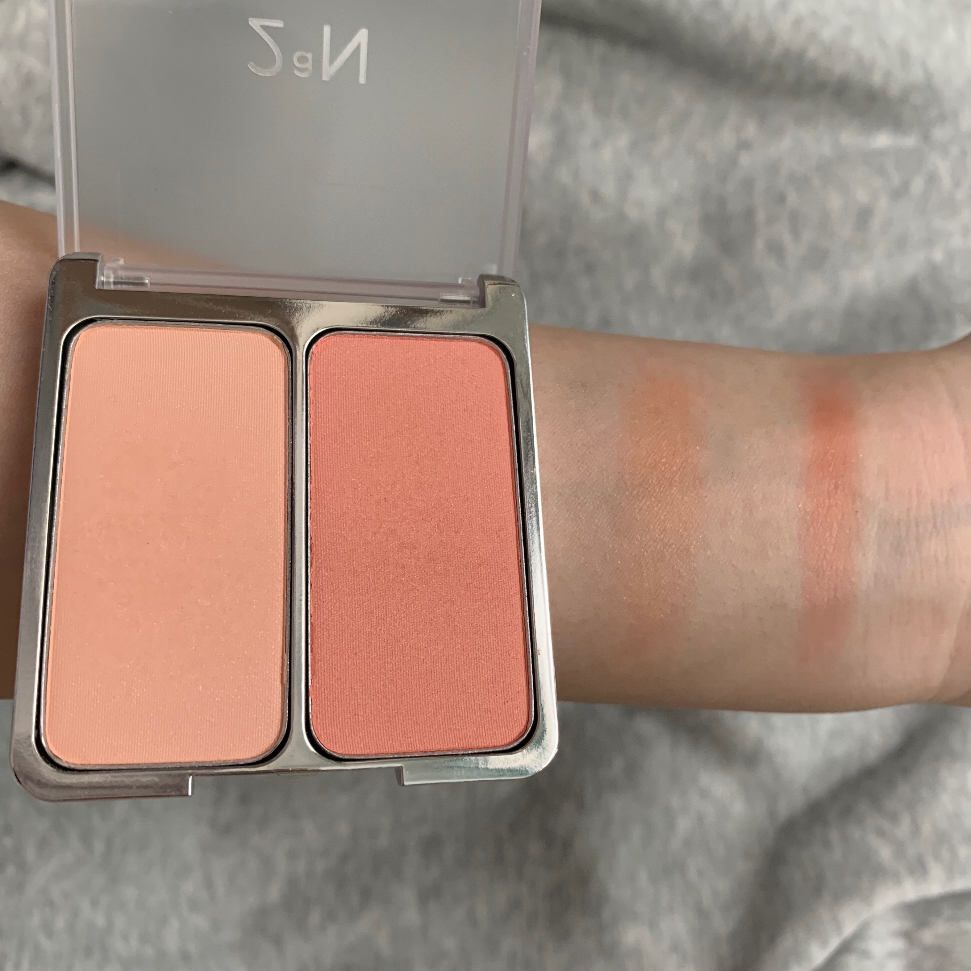 デュアルチーク 【旧】07 ピーチフィズ/2aN/パウダーチークを使ったクチコミ（2枚目）