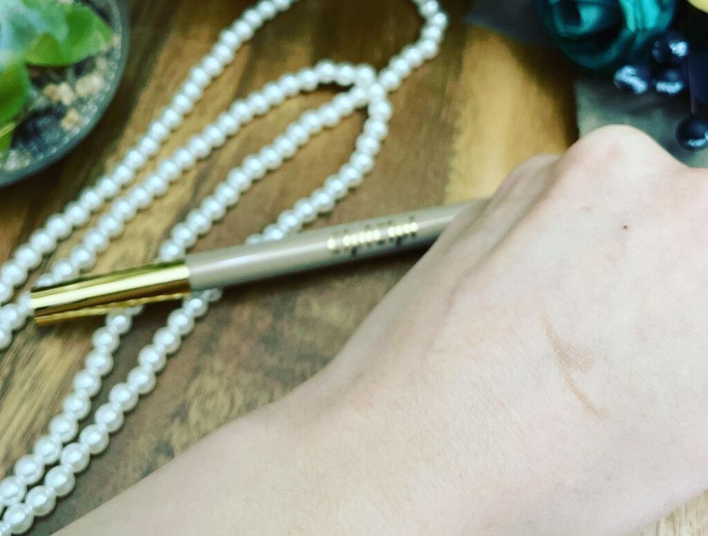 グリッターイルミネーションライナー/CipiCipi/リキッドアイライナーを使ったクチコミ(8枚目)