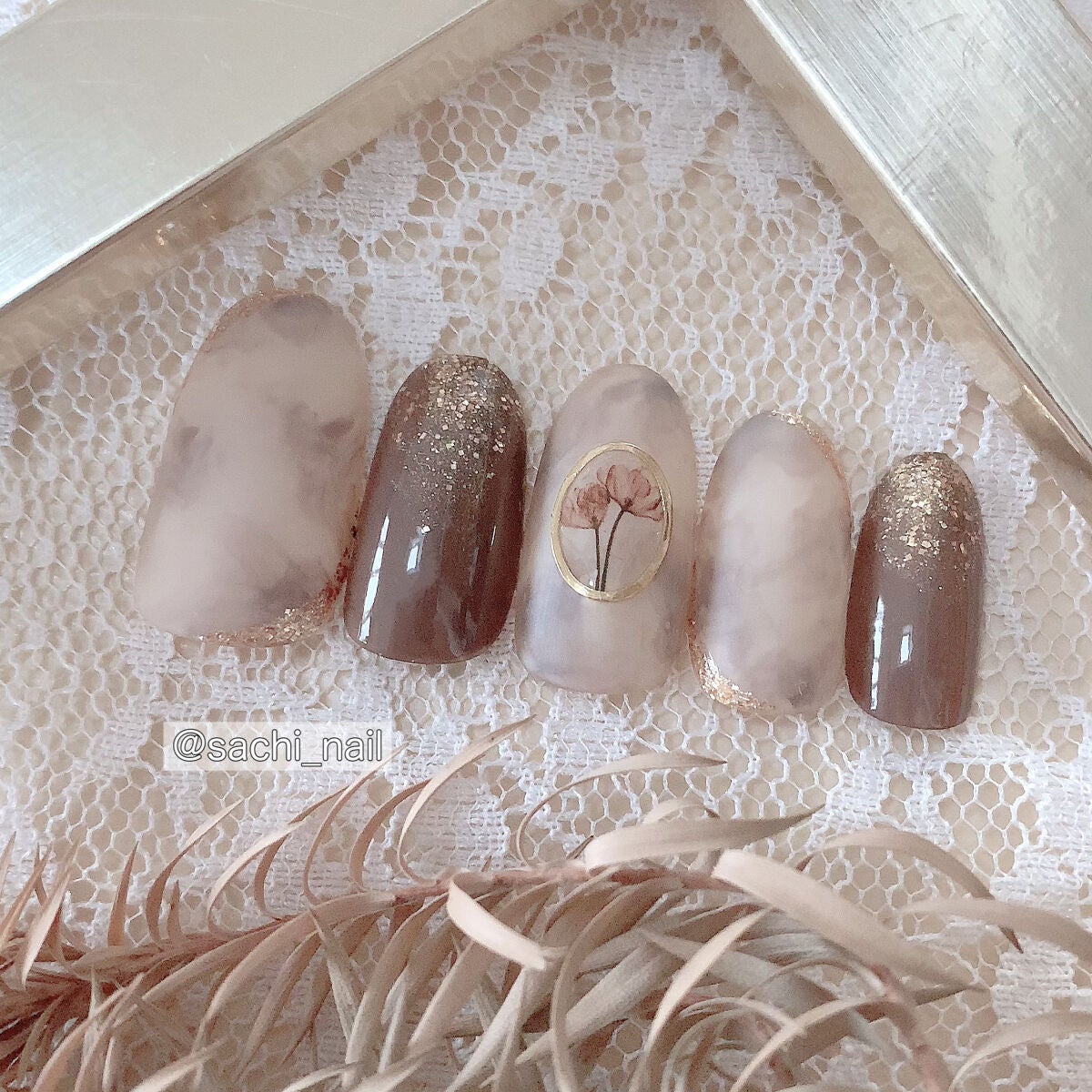 ネイル エナメル 細筆タイプ/ちふれ/マニキュアを使ったクチコミ(4枚目)