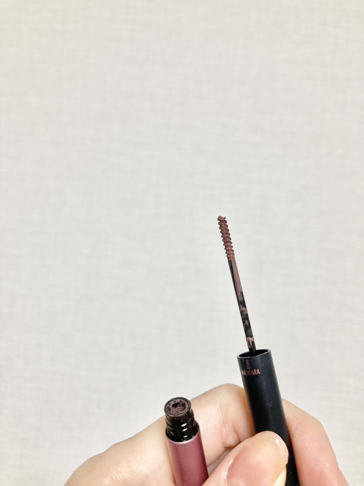 ブロウインク カラーティントデュオ/MAYBELLINE NEW YORK/眉ティントを使ったクチコミ（3枚目）