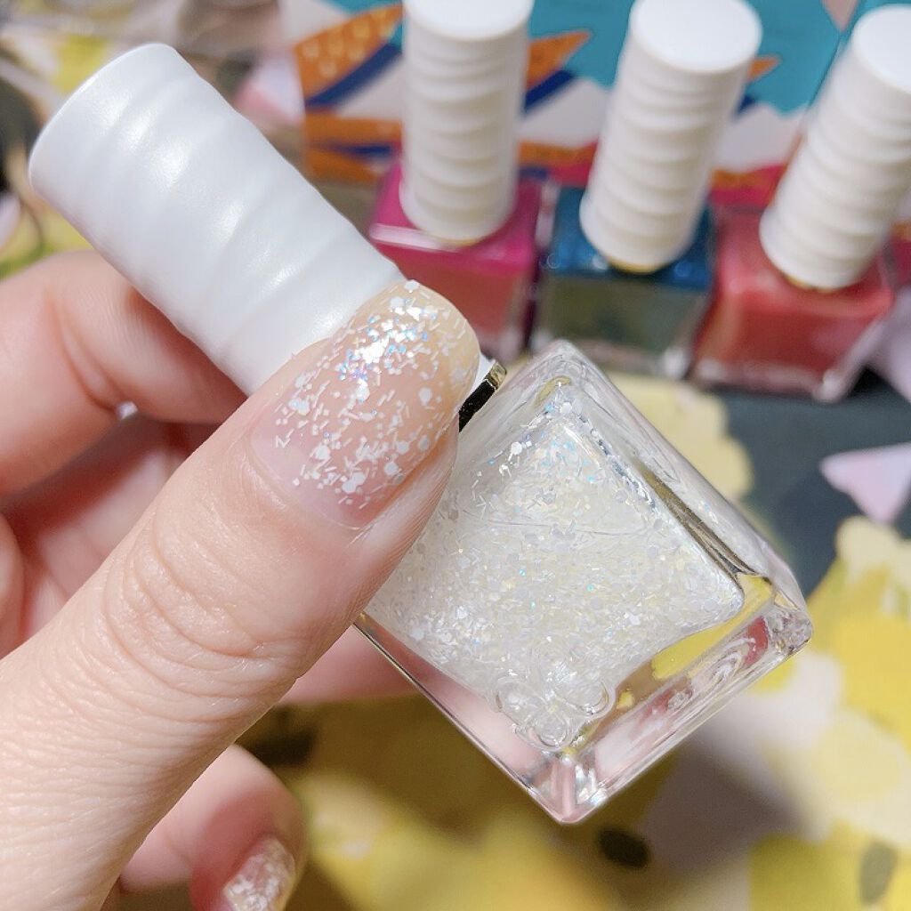 フローリックネイルラッカー X07/エレガンス クルーズ/マニキュアを使ったクチコミ（3枚目）