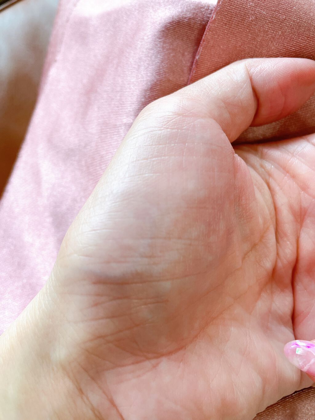 ビューティーチャージプレミアム 瞬間つや美肌 無香料/アトリックス/ハンドクリームを使ったクチコミ(4枚目)