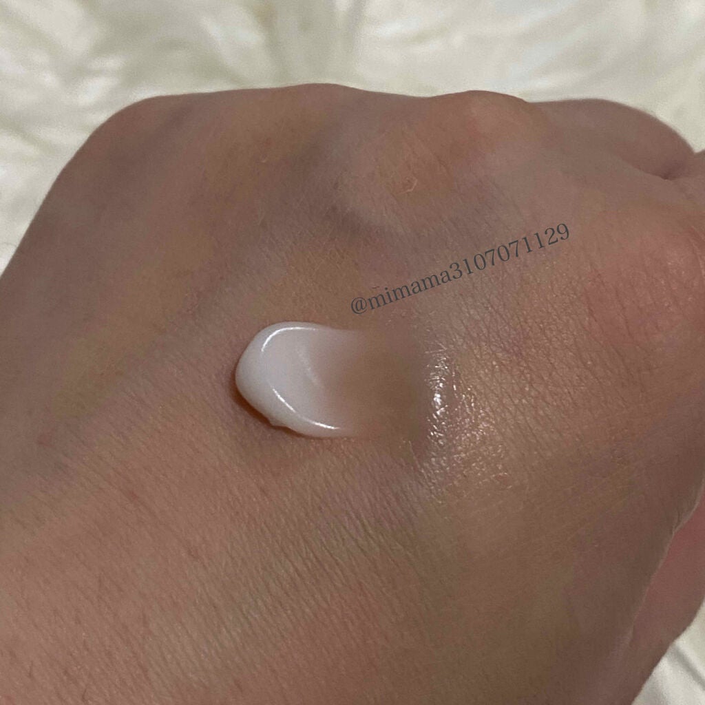 イドゥラ ビューティ ナイト マスク/CHANEL/フェイスクリームを使ったクチコミ(3枚目)