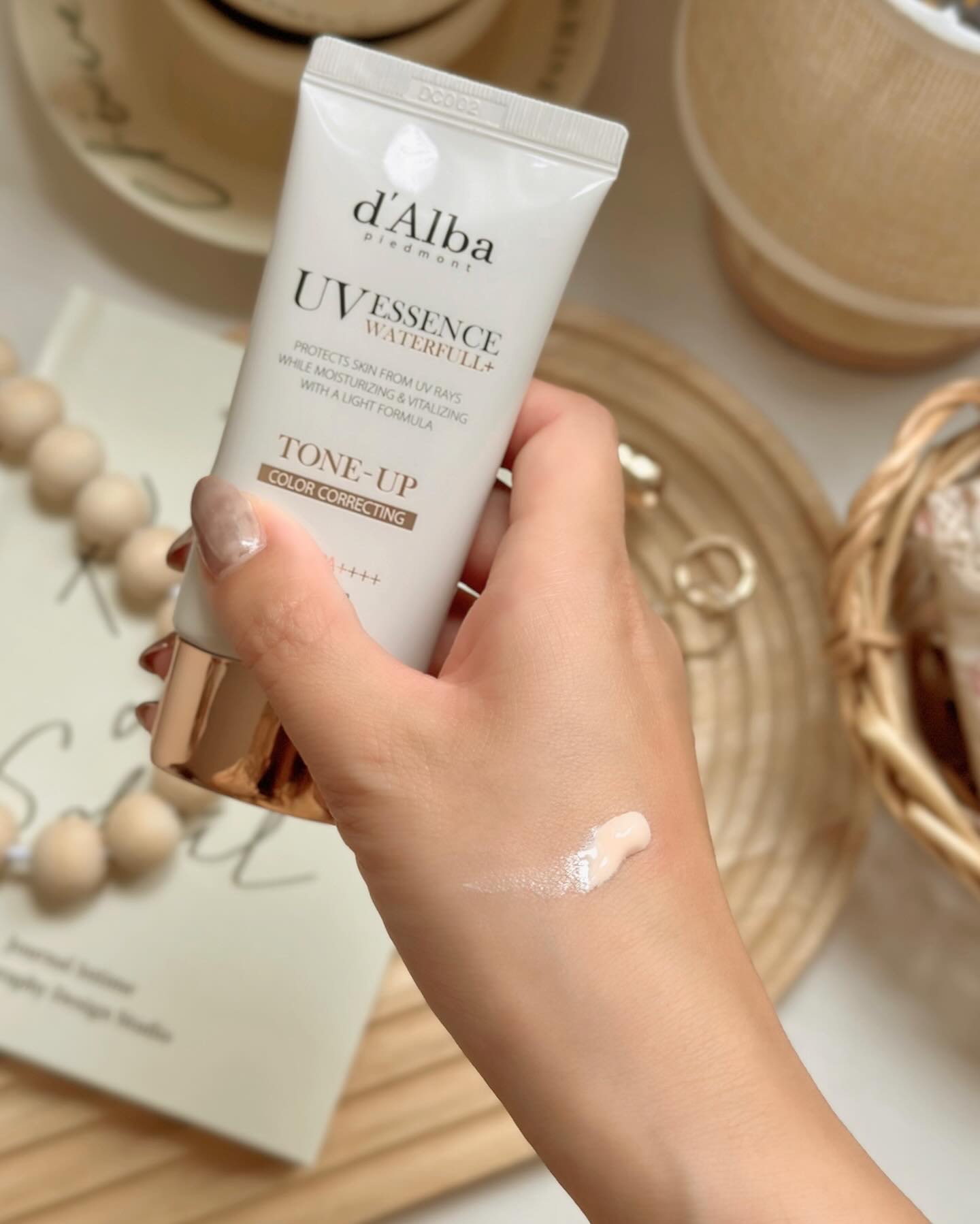 ウォータフルトーンアップサンクリーム/ダルバ/日焼け止めクリームを使ったクチコミ（3枚目）