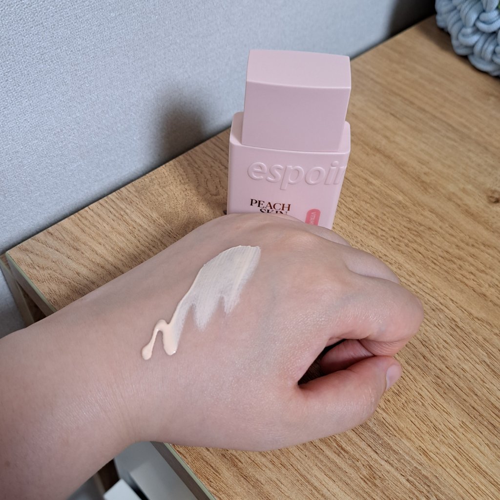 ピーチスキンフィッティングベース オールニュー SPF50 PA++++/espoir/化粧下地を使ったクチコミ（3枚目）