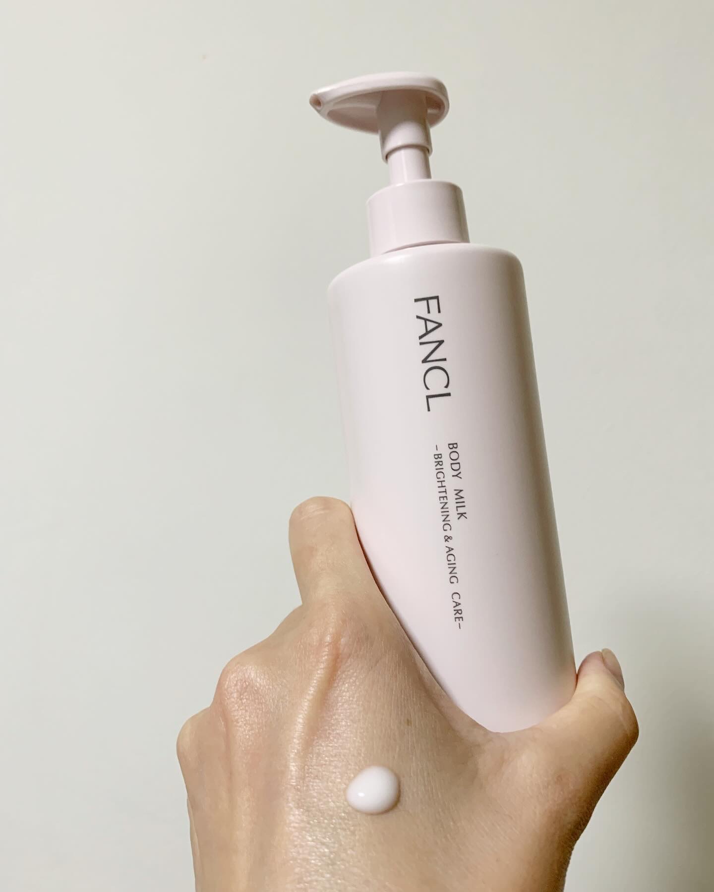 ボディミルク ブライトニング＆エイジングケア＜医薬部外品＞/ファンケル/ボディミルクを使ったクチコミ（3枚目）